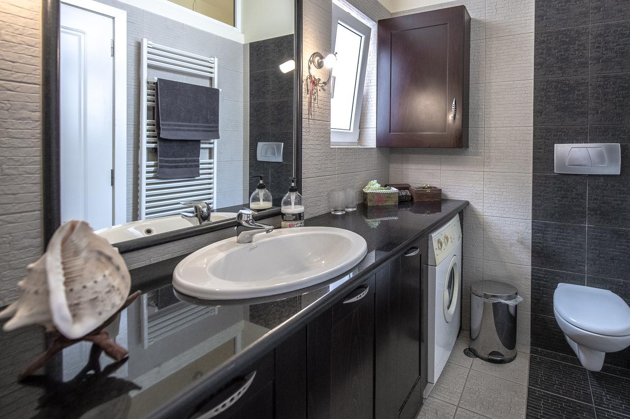 Artemis Majestic Appartement Buitenkant foto