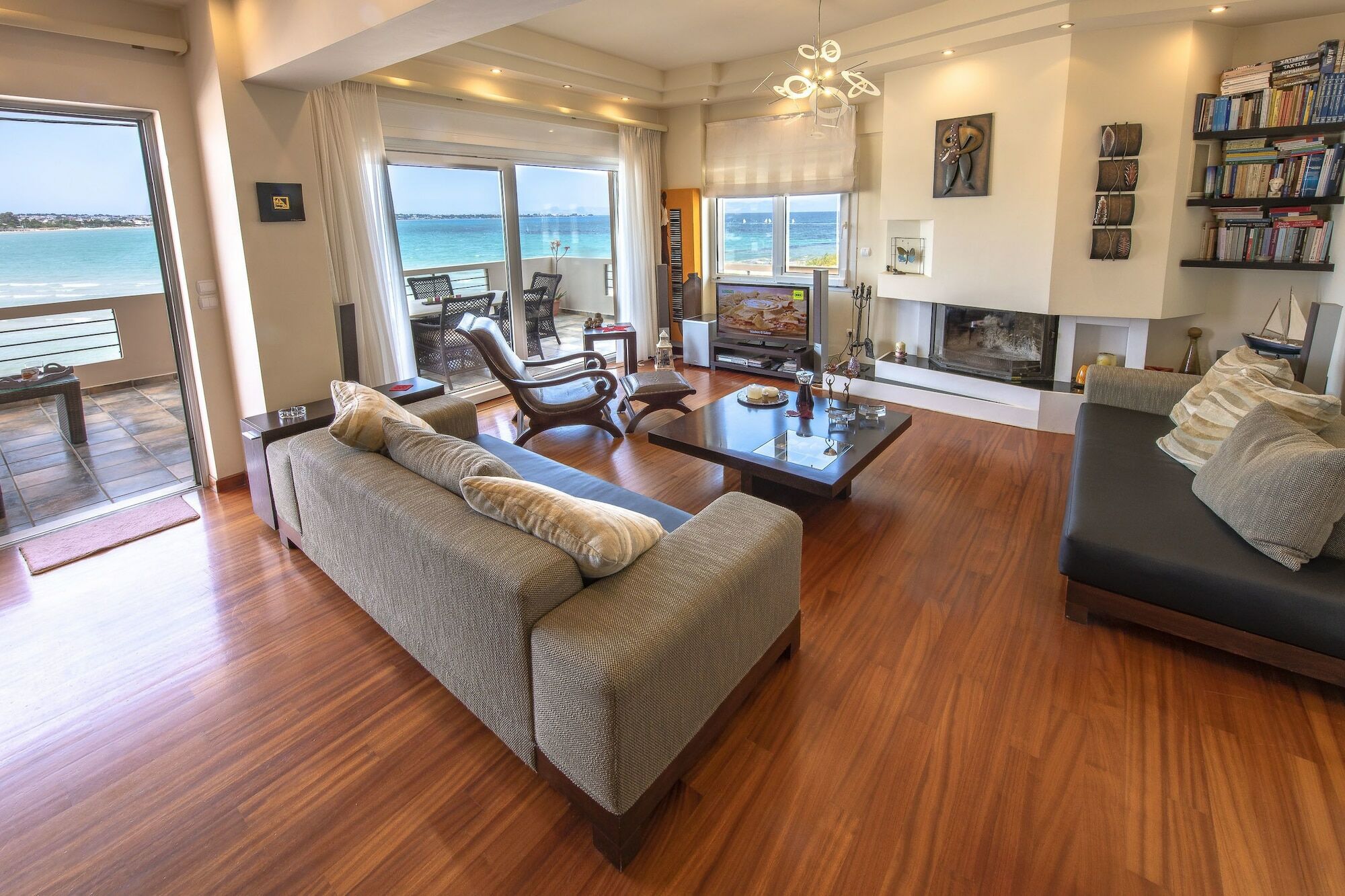 Artemis Majestic Appartement Buitenkant foto