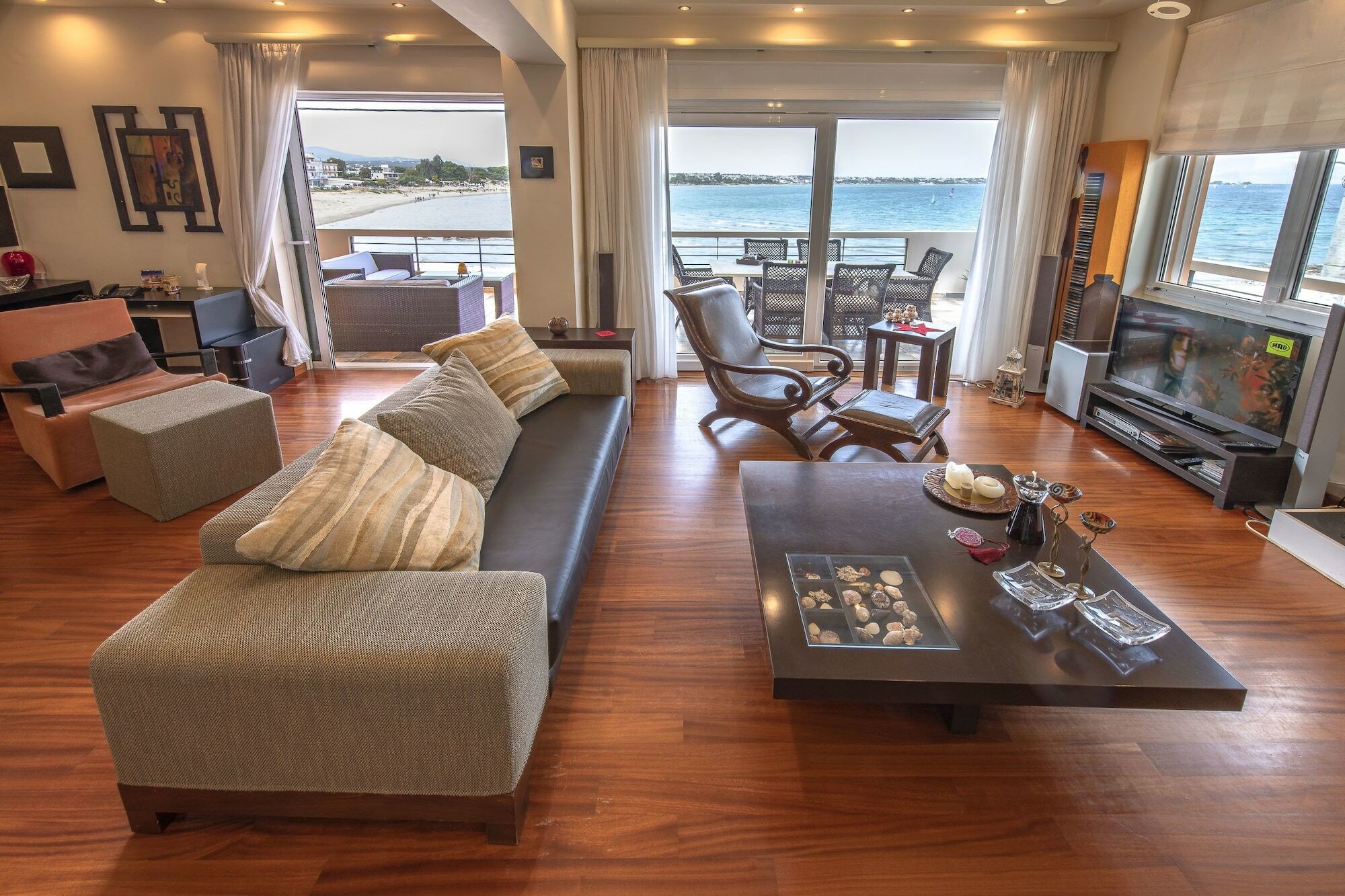 Artemis Majestic Appartement Buitenkant foto